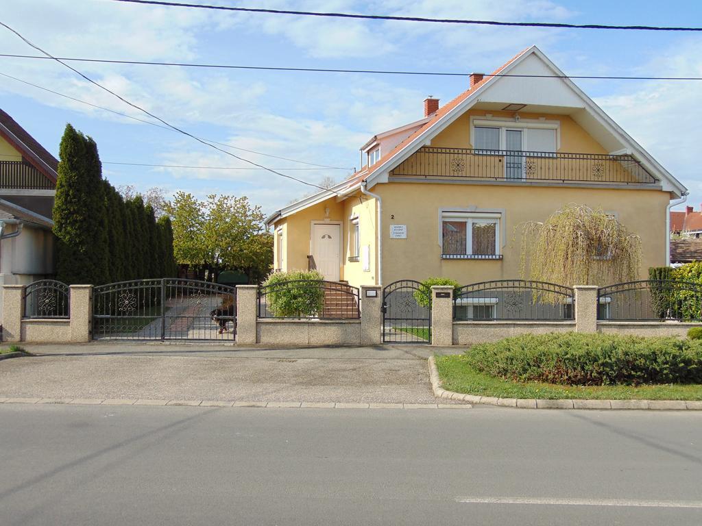 Hotel Kata Vendeghaz Bük Exterior foto