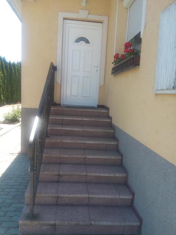 Hotel Kata Vendeghaz Bük Exterior foto