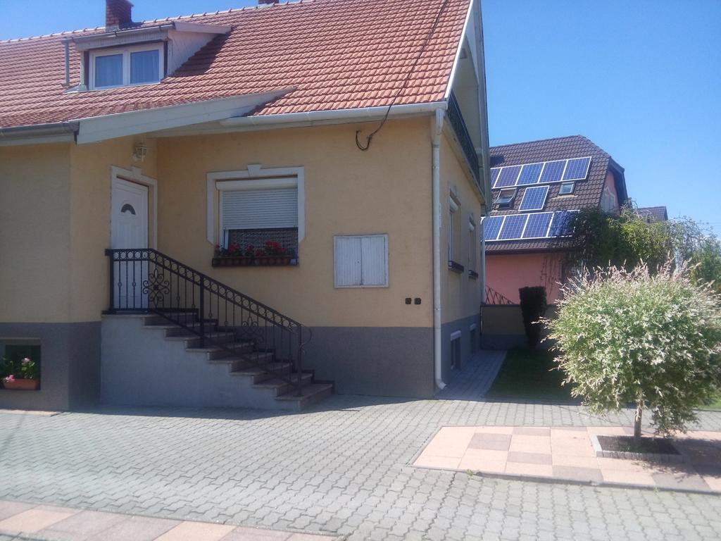 Hotel Kata Vendeghaz Bük Exterior foto